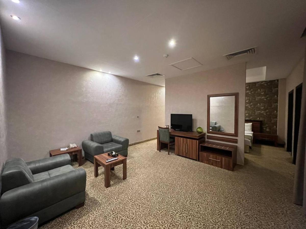 Jouhayna Hotel&Suite Арбил Екстериор снимка