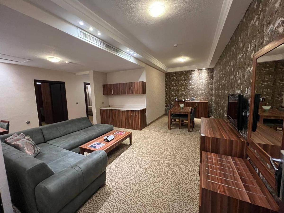 Jouhayna Hotel&Suite Арбил Екстериор снимка